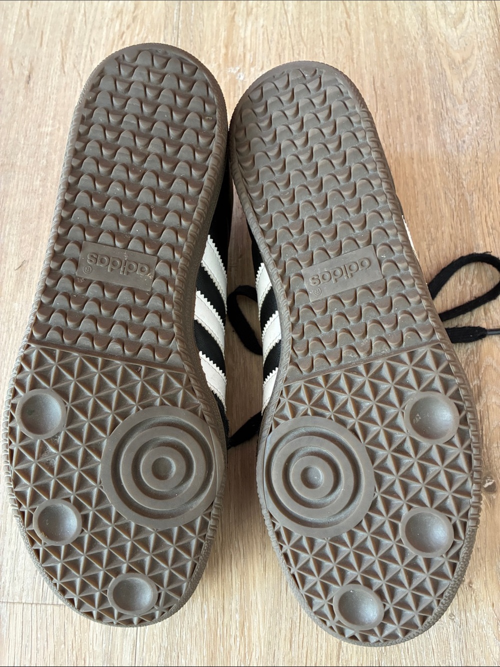 Original Addidas Sambas - Picture 3 of 3